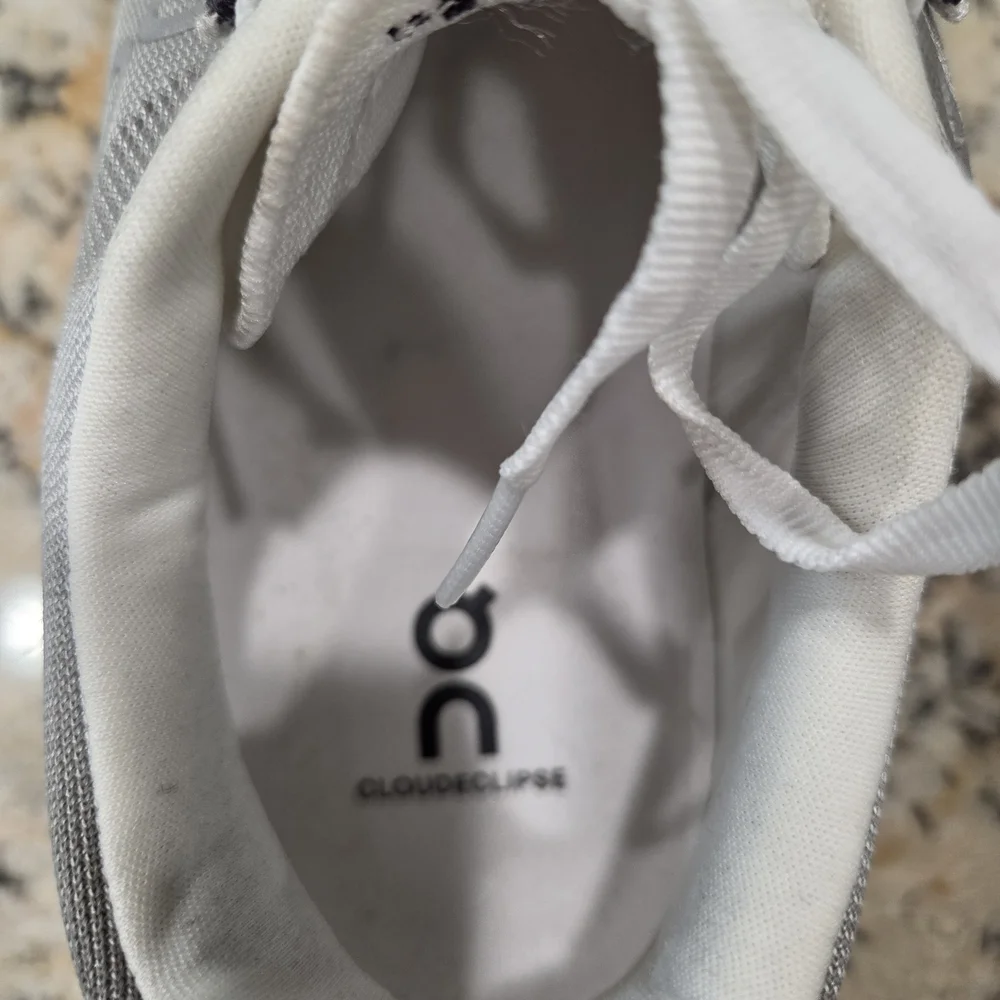 On Cloudeclipse Textile Trainer Women's Sneakers Size 9.5 - Picture 8 of 12